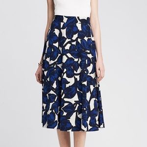 Banana republic midi skirt sz 4